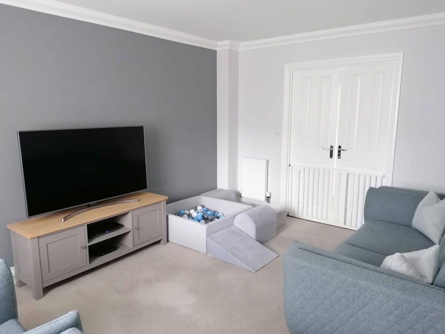 James Cockerill Professional Painter and Decorator — Photos 10